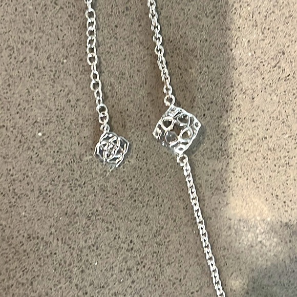 Kendra Scott silver 42 inch necklace EUC - Picture 3 of 7